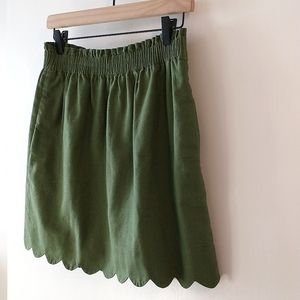 J by J Crew Mini Skirt Scalloped Hem, size 6